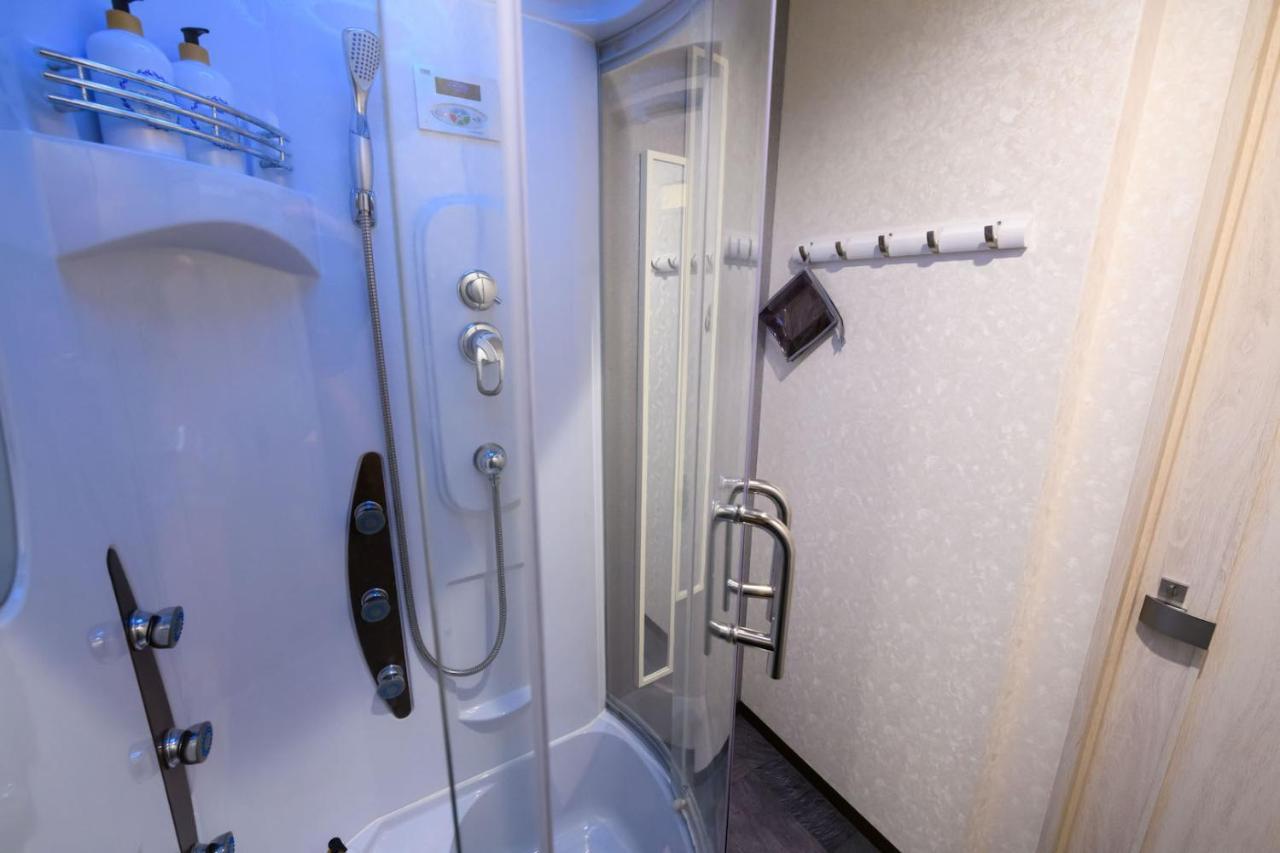Strata Hotel Нара Экстерьер фото